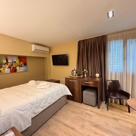 4R Colombo Hotel ティラナ エクステリア 写真