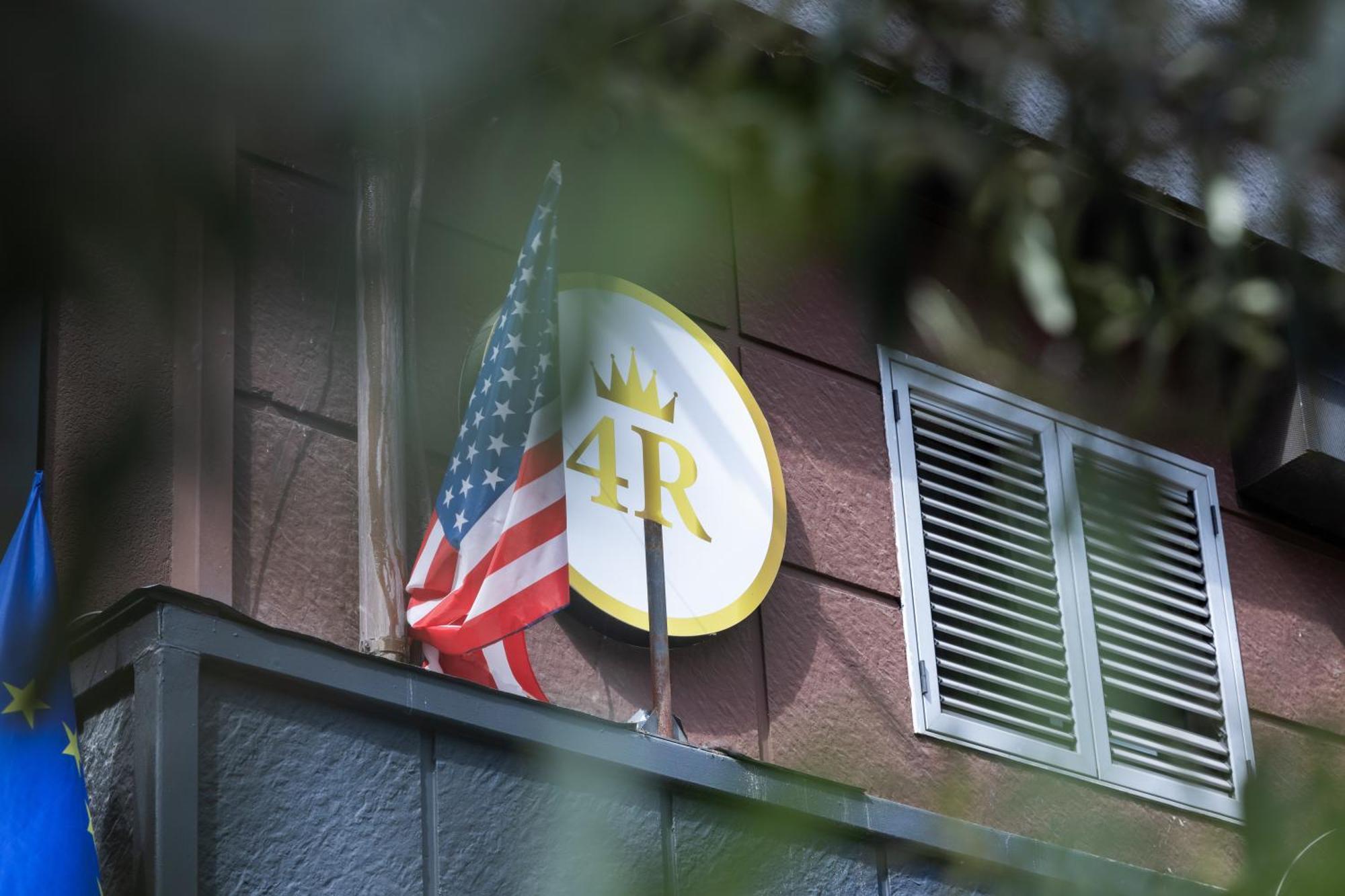 4R Colombo Hotel ティラナ エクステリア 写真