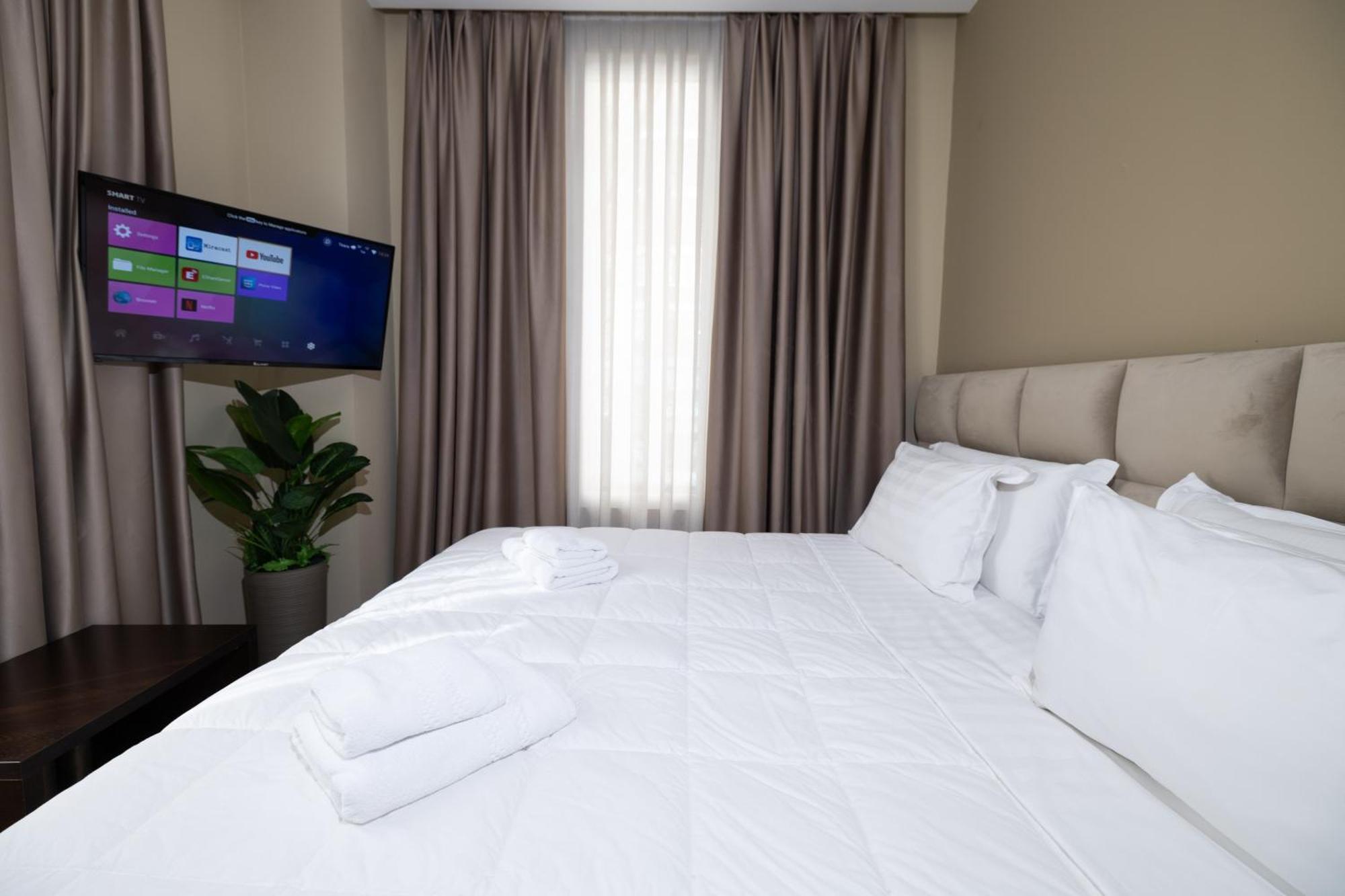4R Colombo Hotel ティラナ エクステリア 写真