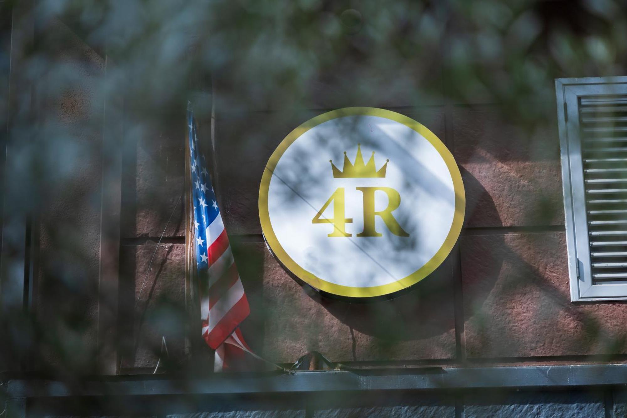 4R Colombo Hotel ティラナ エクステリア 写真